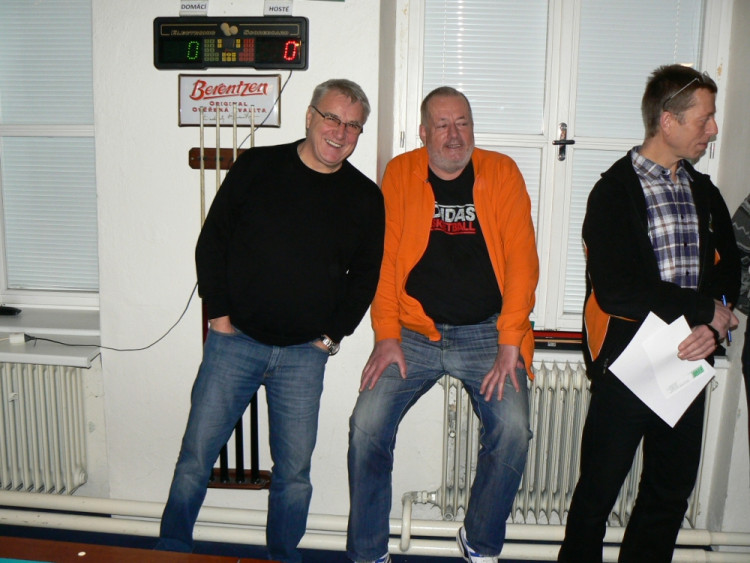 Tradiční turnaj osobností, novinářů a sponzorů v kulečníku