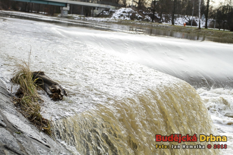 Voda se valila kudy chtěla