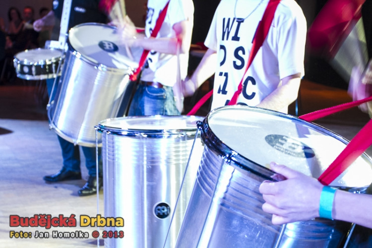 Volejbalový ples Jihostroje v ArtIGY