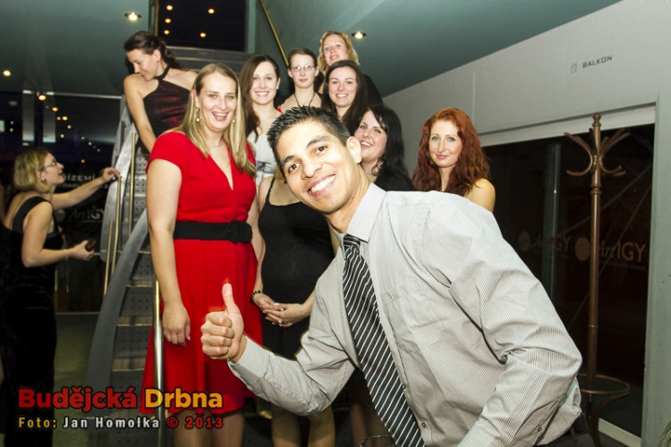 Volejbalový ples Jihostroje v ArtIGY