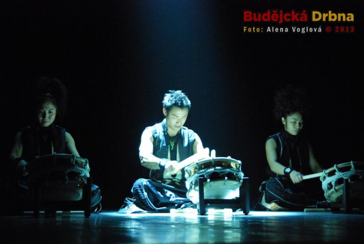 Hra na bubny měla grády