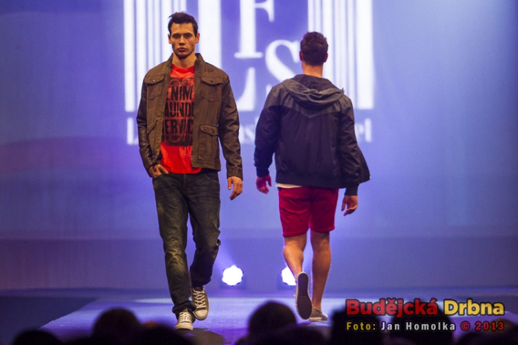 Benefiční módní show pro Nadaci Terezy Maxové dětem