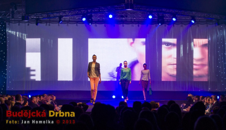 Benefiční módní show pro Nadaci Terezy Maxové dětem