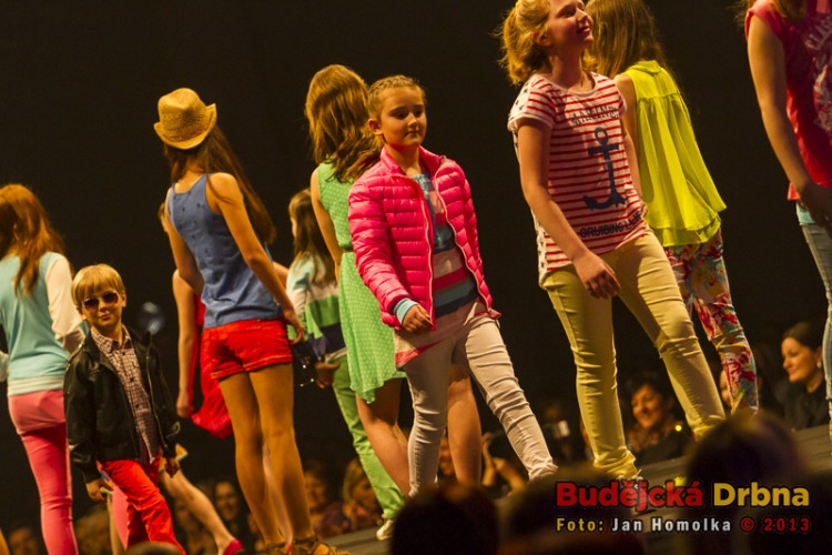 Benefiční módní show pro Nadaci Terezy Maxové dětem