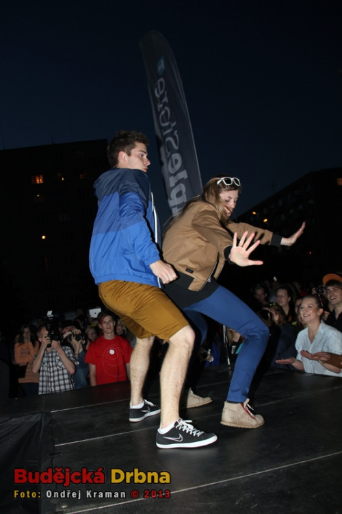 Temple módní přehlídka a koncert Mydy Rabycad