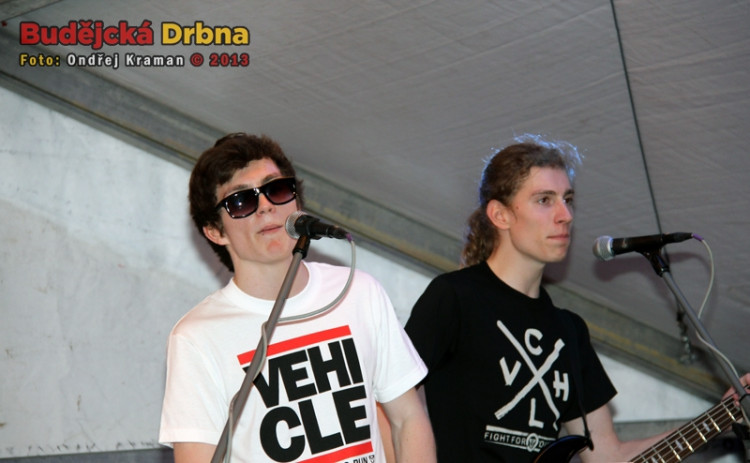 Temple módní přehlídka a koncert Mydy Rabycad