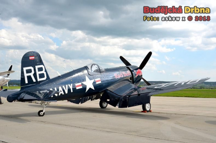 Trénink Flying Bulls leteckého týmu Red Bullu