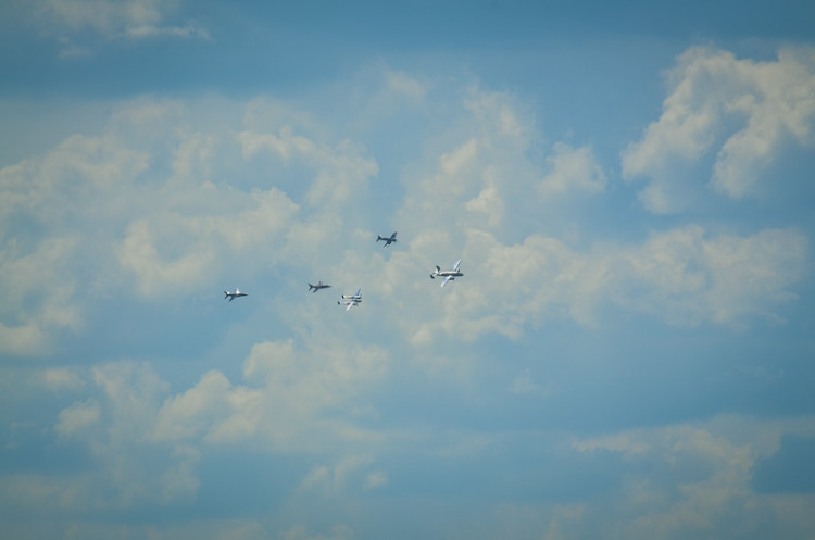 Trénink Flying Bulls leteckého týmu Red Bullu. Foto: Filip Masopust