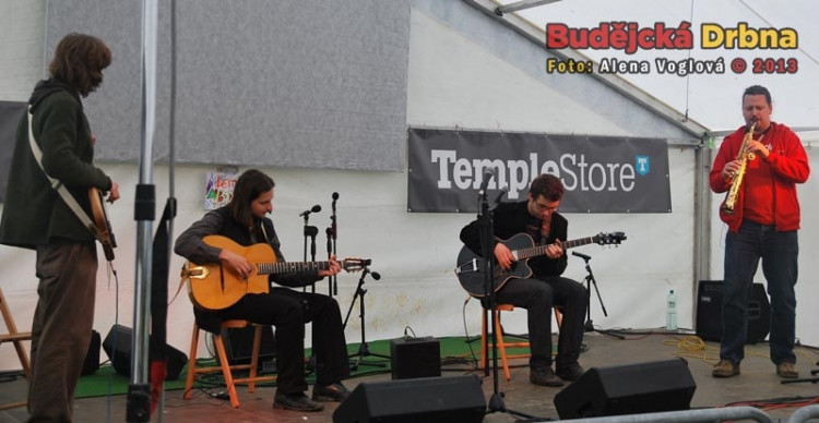 Original Alva Vinariko Orchestra