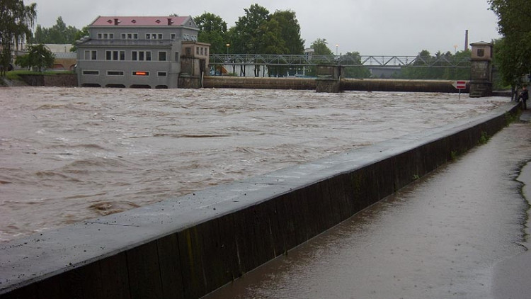 Jez u Dlouhého mostu. Foto Václav Švejda