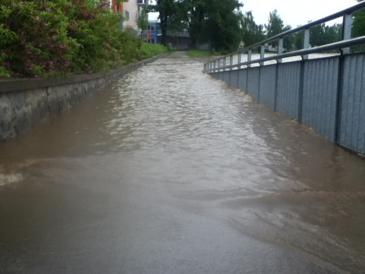 Nedaleko fotbalového stadionu Dynama. Foto Jakub Matoušek