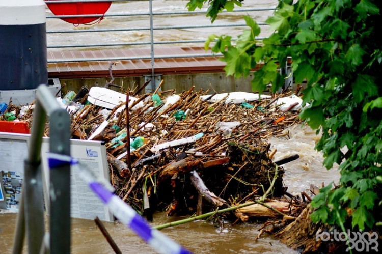 Jiráskovo nábřeží. Foto Zdeněk Tobiáš