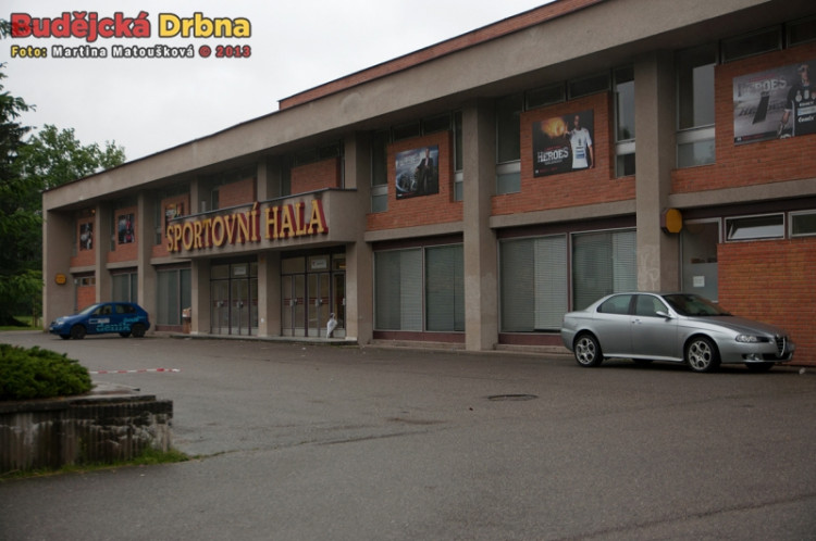 Nedělní večer v Budějcích