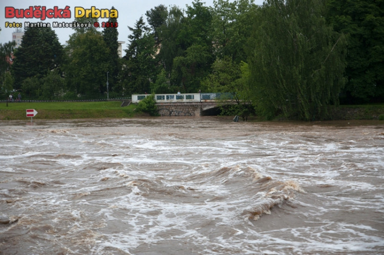 Nedělní večer v Budějcích