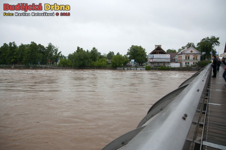 Nedělní večer v Budějcích