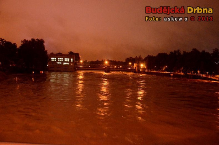 Pohled na Jiráskův jez