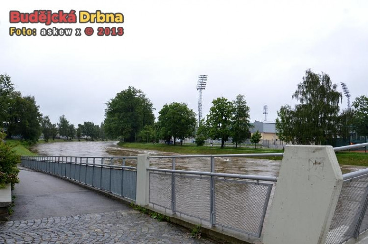 Luční jez v pondělí ráno