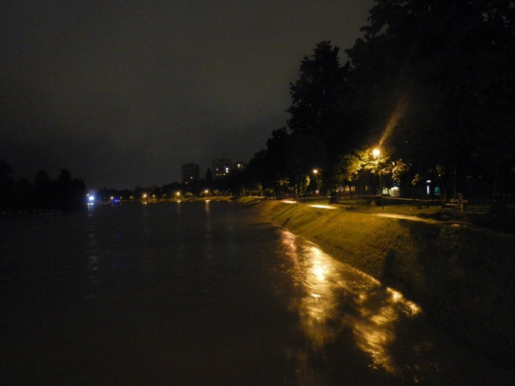 Dlouhý most po půlnoci. Foto Jakub Kalkuš