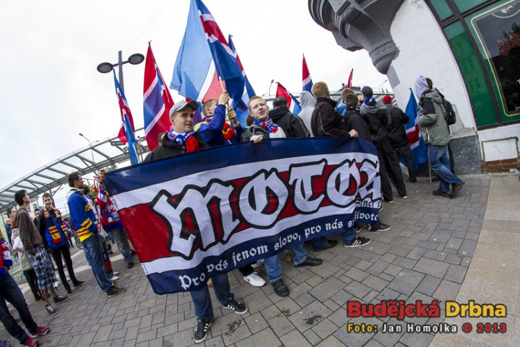 Pochod za záchranu budějovického hokeje