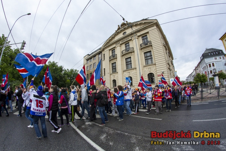 Pochod za záchranu budějovického hokeje