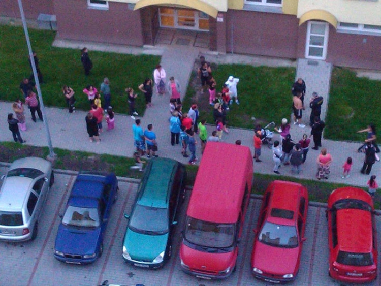 Policejní zátah na budějckém sídlišti Máj