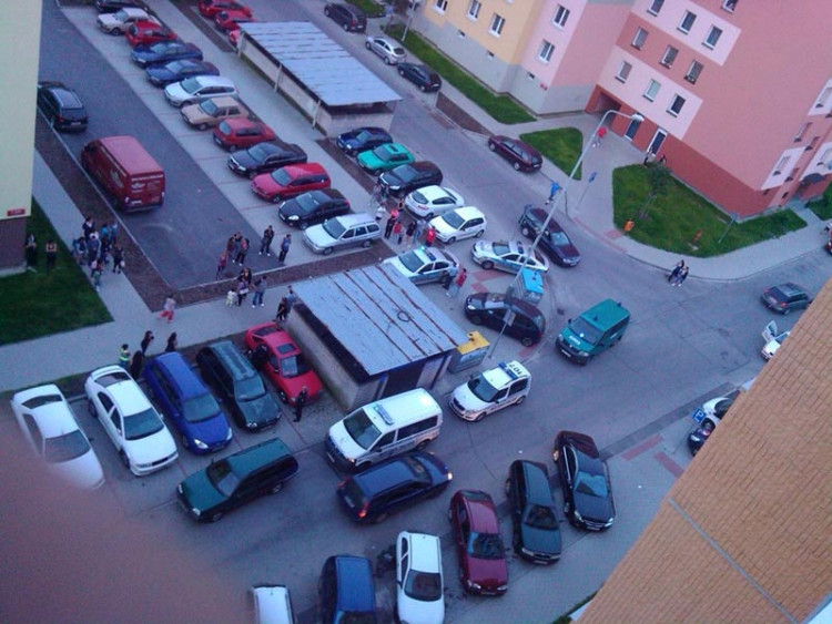 Policejní zátah na budějckém sídlišti Máj