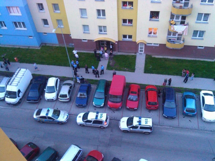 Policejní zátah na budějckém sídlišti Máj