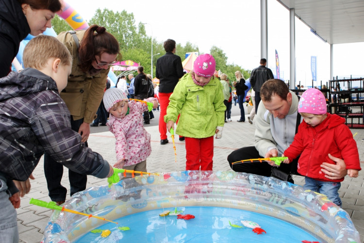 Den dětí v autosalonu HYUNDAI - Fischer CZ