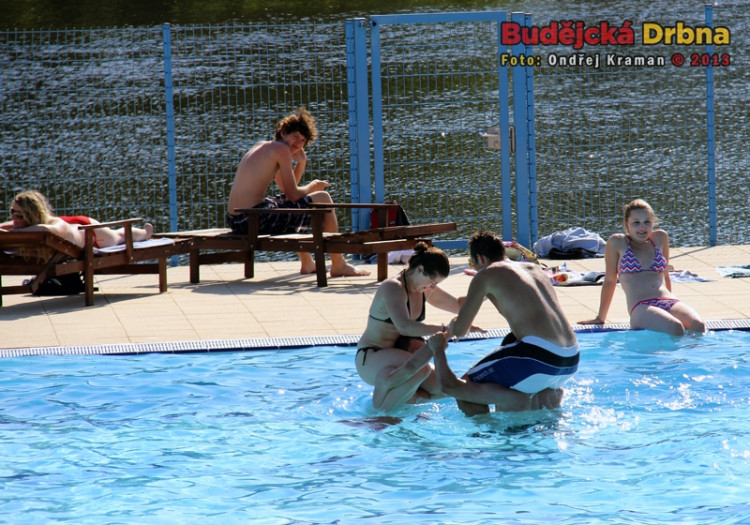 Tropy dorazily také do Budějc