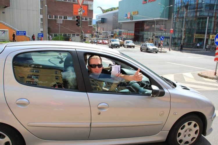 Poledance v centru Liberce.