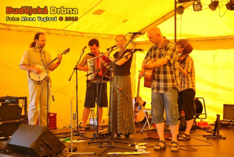 Skupina Jauvajs hrála irskou hudbu