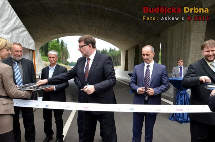 Slavnostní otevření nového úseku dálnice D3
