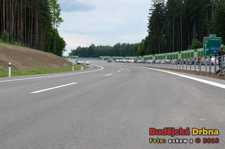 Slavnostní otevření nového úseku dálnice D3