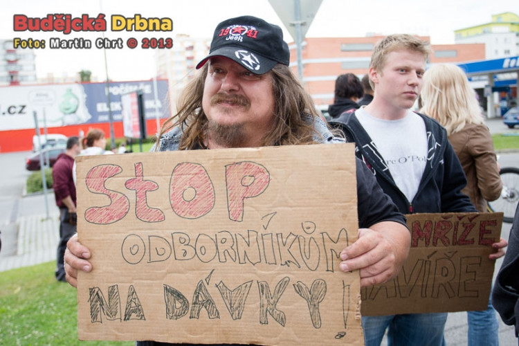 Protest kvůli problémům v soužití s Romy