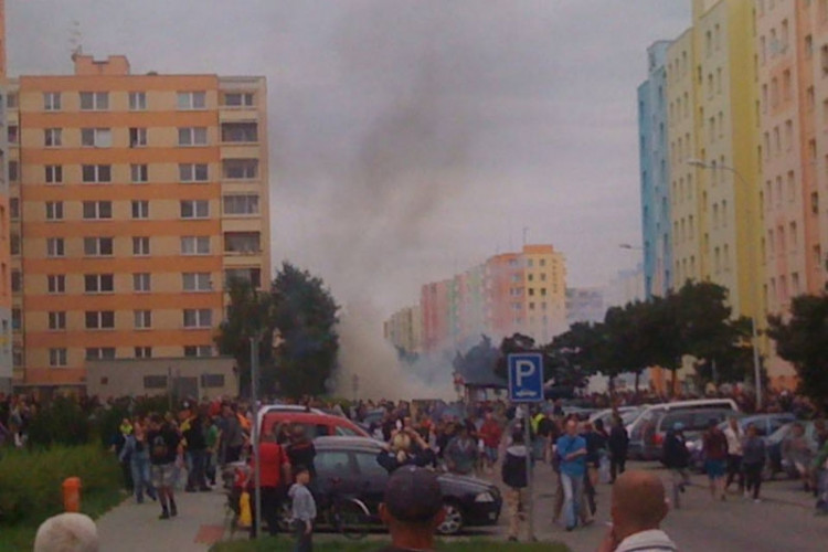 Protest kvůli problémům v soužití s Romy. Zdroj Facebook
