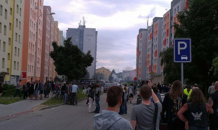 Protest kvůli problémům v soužití s Romy. Foto Zuzana Wágnerová