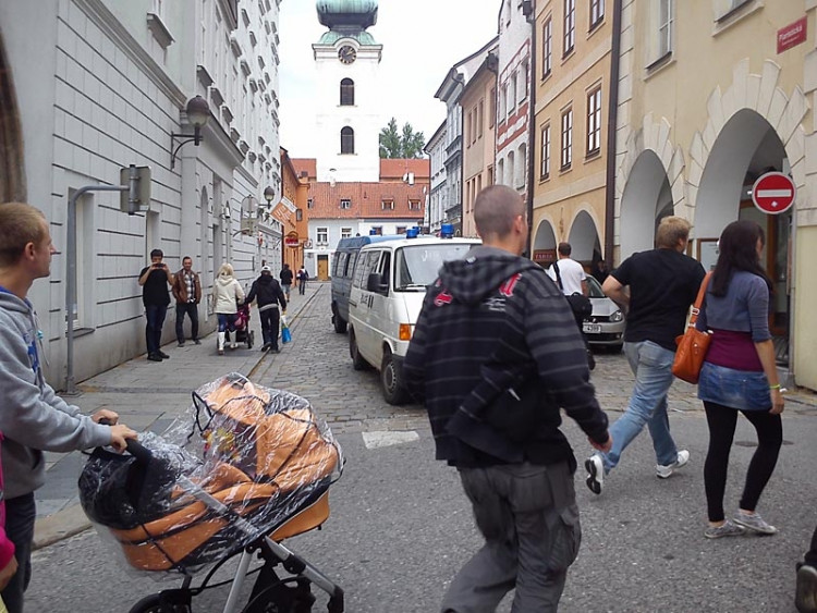 Protest kvůli problémům v soužití s Romy