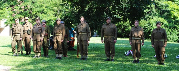 Odhalení Zborovského pomníku