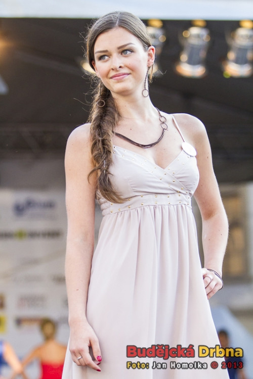 Finálový večer soutěže Maturantka Roku 2013