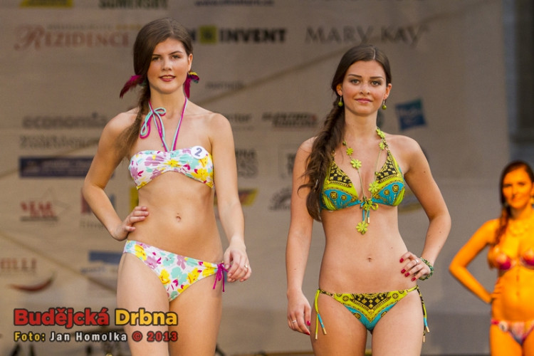 Finálový večer soutěže Maturantka Roku 2013