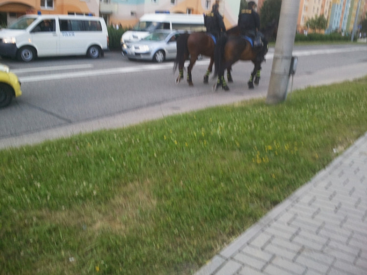 Demonstrace 2 v Českých Budějovicích, sídliště Máj, foto: William Sidržky