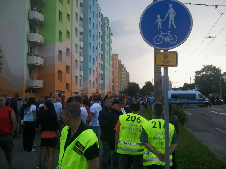 Demonstrace 2 v Českých Budějovicích, sídliště Máj, foto: William Sidržky