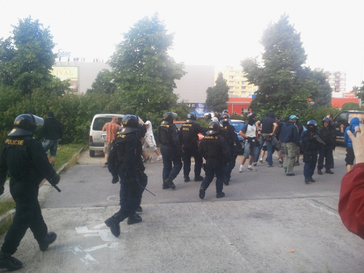 Demonstrace 2 v Českých Budějovicích, sídliště Máj, foto: William Sidržky