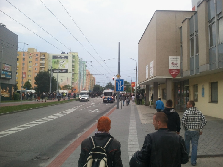 Demonstrace 2 v Českých Budějovicích, sídliště Máj, foto: William Sidržky