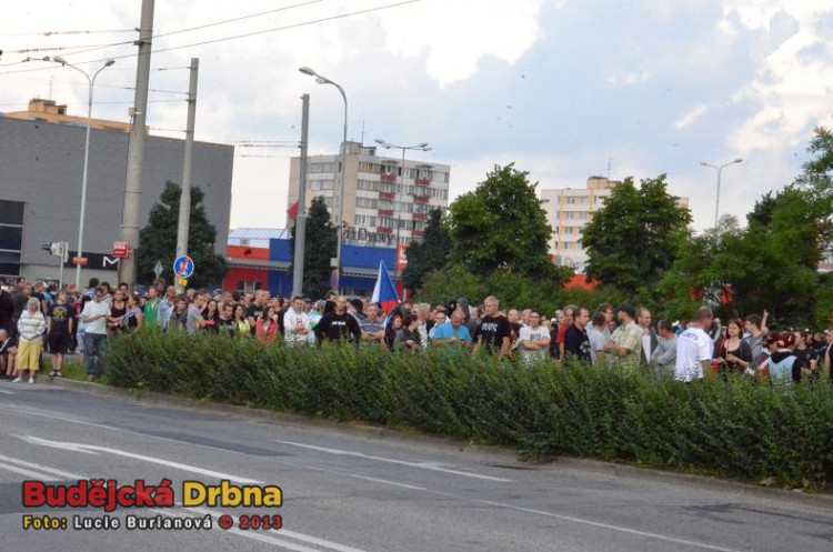 Demonstrace 2 v Českých Budějovicích, sídliště Máj