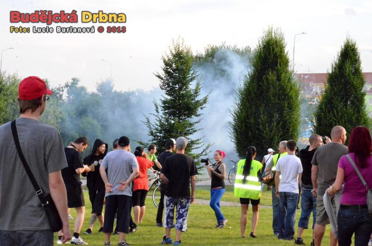 Demonstrace 2 v Českých Budějovicích, sídliště Máj