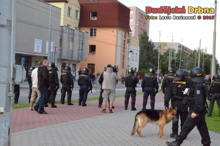 Demonstrace 2 v Českých Budějovicích, sídliště Máj
