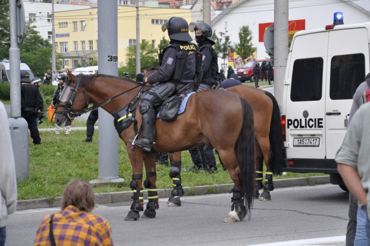 Demonstrace 2 v Českých Budějovicích, sídliště Máj, foto: Jakub Lošek