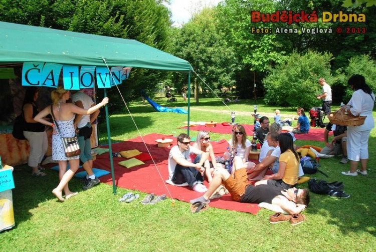 Odpočinek v čajovně