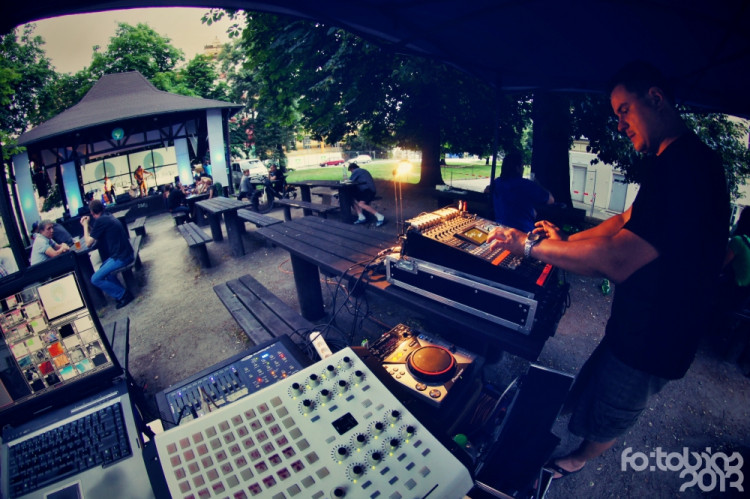 Festival Central Park Slavie - 1. týden: Audiovizuální scéna